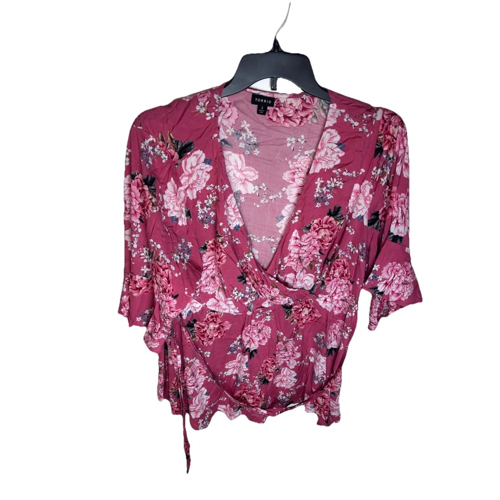 Torrid Womens Tunic Size 3 (3X) Pink Floral‎ V-Neck Elastic Waist 3/4 Sleeve Top